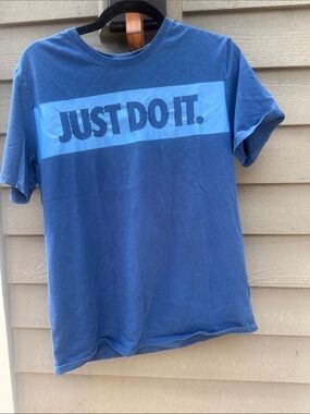 Nike Navy Blue Short Sleeve Tee